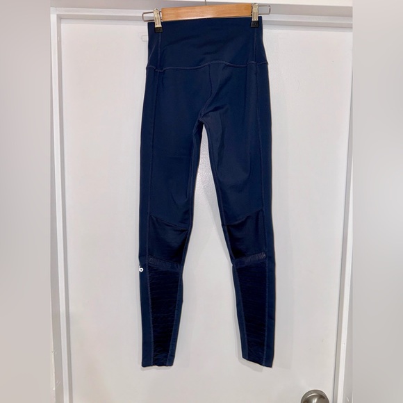 Alo Yoga High-waist Moto Legging Rich Navy Medium - Picture 5 of 9
